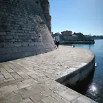 Apartment Studio Ana Zadar