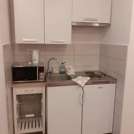 Apartment Studio Ana